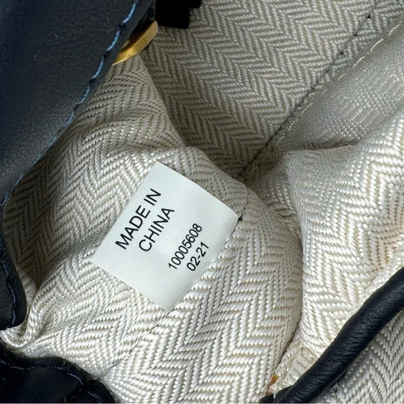 🆕TORY BURCH 🧿 NWT Kira Chevron Tweed Small Convertible Shoulder Bag, Tory Navy - Picture 12 of 14